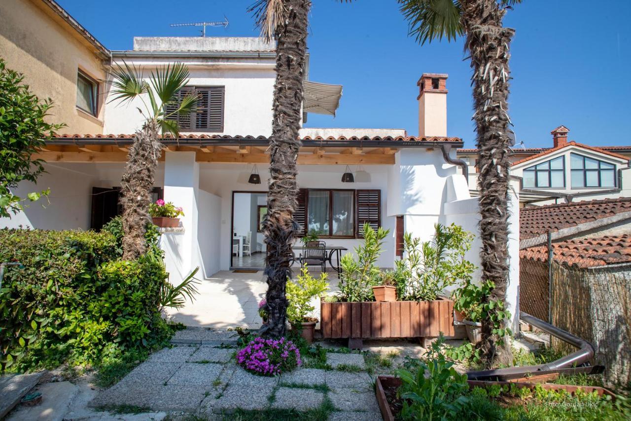 Apartman Luka Rovinj Exterior photo