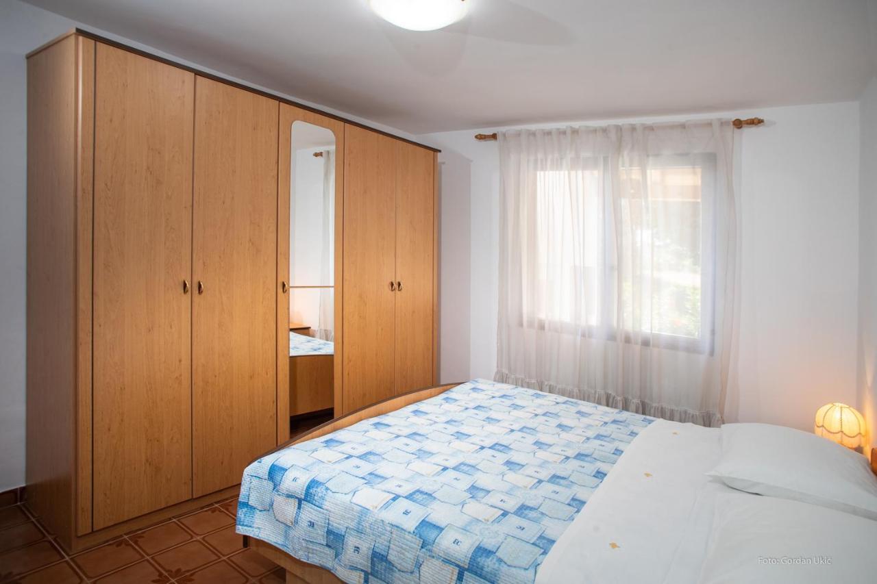 Apartman Luka Rovinj Exterior photo
